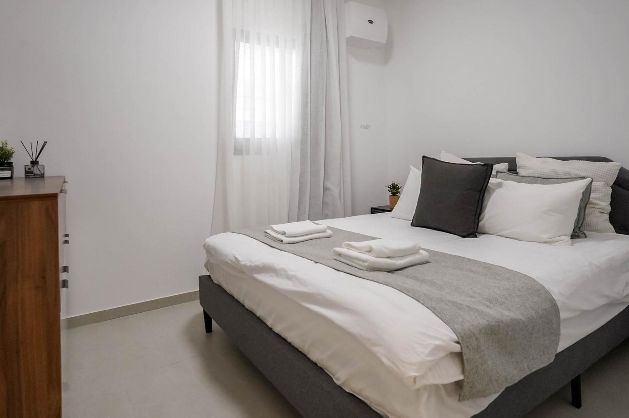 Yalarent New Stylish Apartment 3Br With Balcony Eilat Exteriör bild